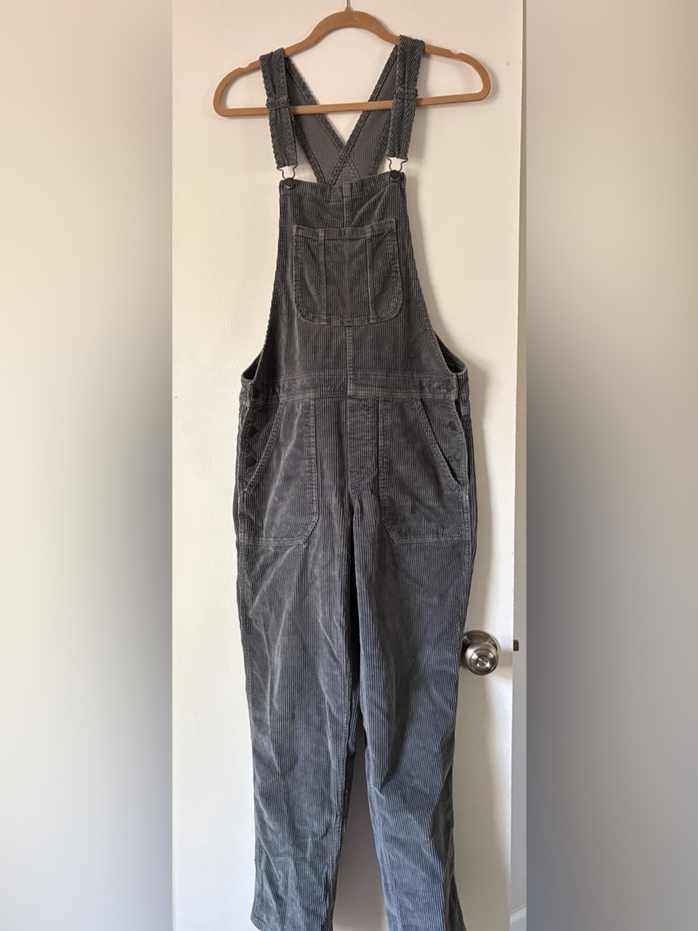 NWT AE Gray Corduroy Overalls - Women’s
